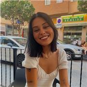 Hola! Soy Nerea y soy nativo parlante de catalán, si necesitas ayuda con el idioma no dudes en contactarme!